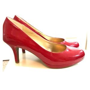 Kelly & Katie Res Pumps